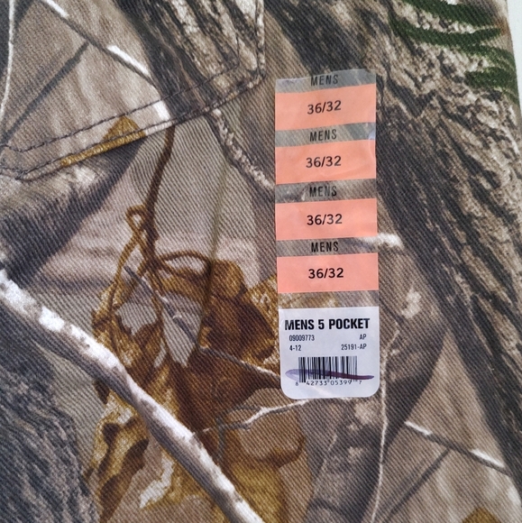 Real Tree 5 Pocket Camouflage Cargo Pants - Picture 7 of 7